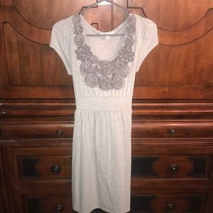 Gray Dress with Tie and Floral Neckline